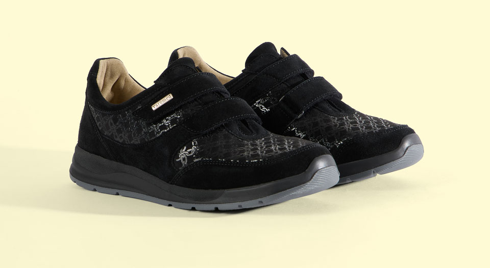 Varomed ENNIS Kletthalbschuh schwarz