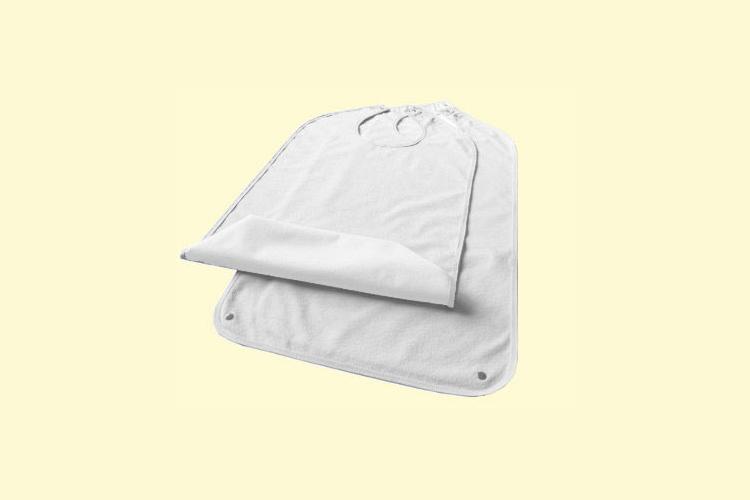 Umhängeserviette aus Frottee mit Auffangtasche